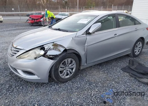 2011 Hyundai Sonata Gls from USA, damaged, VIN 5NPEB4AC6BH032246